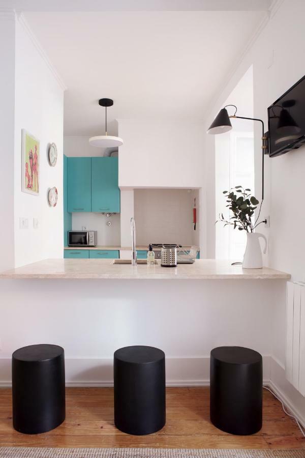 Renovated Charming Apartment With Terrace In Lapa Lizbona Zewnętrze zdjęcie